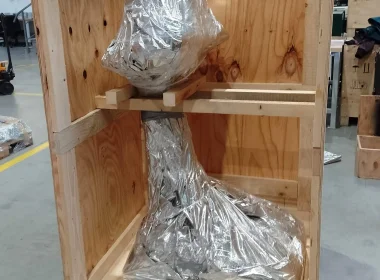 Maßgeschneiderte Exportkisten aus Holz mit Korrosionsschutz und produktgerechter Fixierung