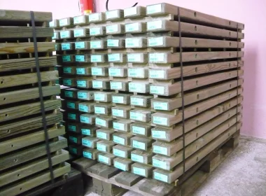 Langlebiger Holzschutz für Bauteile mit ständigem Wasserkontakt - ideal für den Einsatz bei Stegen, Uferbefestigungen und Hafenanlagen