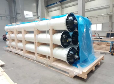 Exportverpackung sensibler Rohrleitungen – maßgeschneiderte Fixierung und Schutzverpackung für sicheren Versand