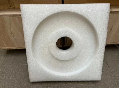 3D-CNC-gefräste Schutzpolster aus Schaumstoff gegen Vibrationen beim Transport